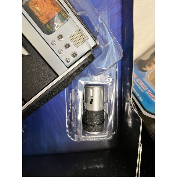 2009 Star Trek Classic Science Tricorder Diamond Select Toys &Hand Scanner! NIB! - Picture 13 of 13